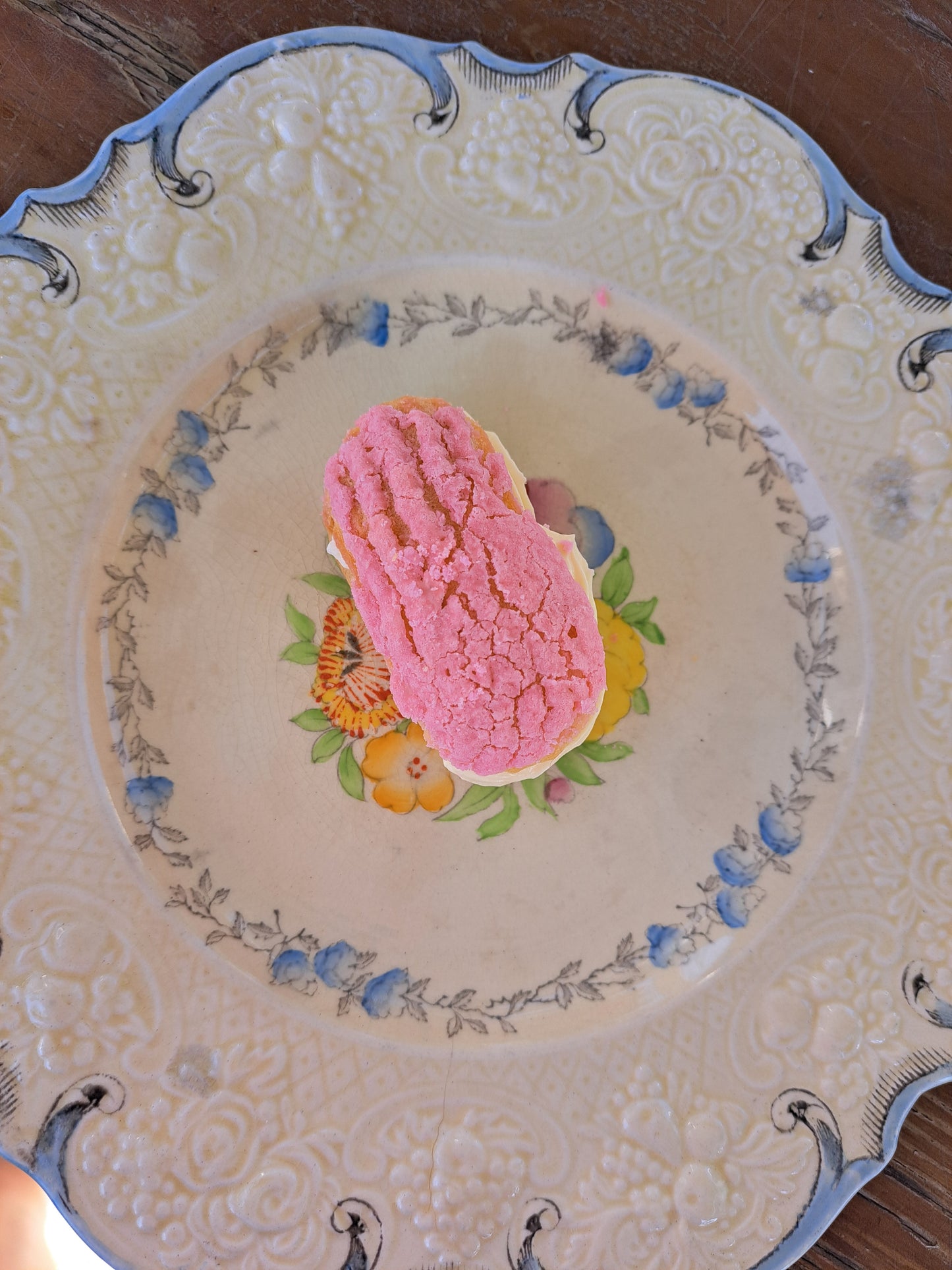 Mini Raspberry Eclair