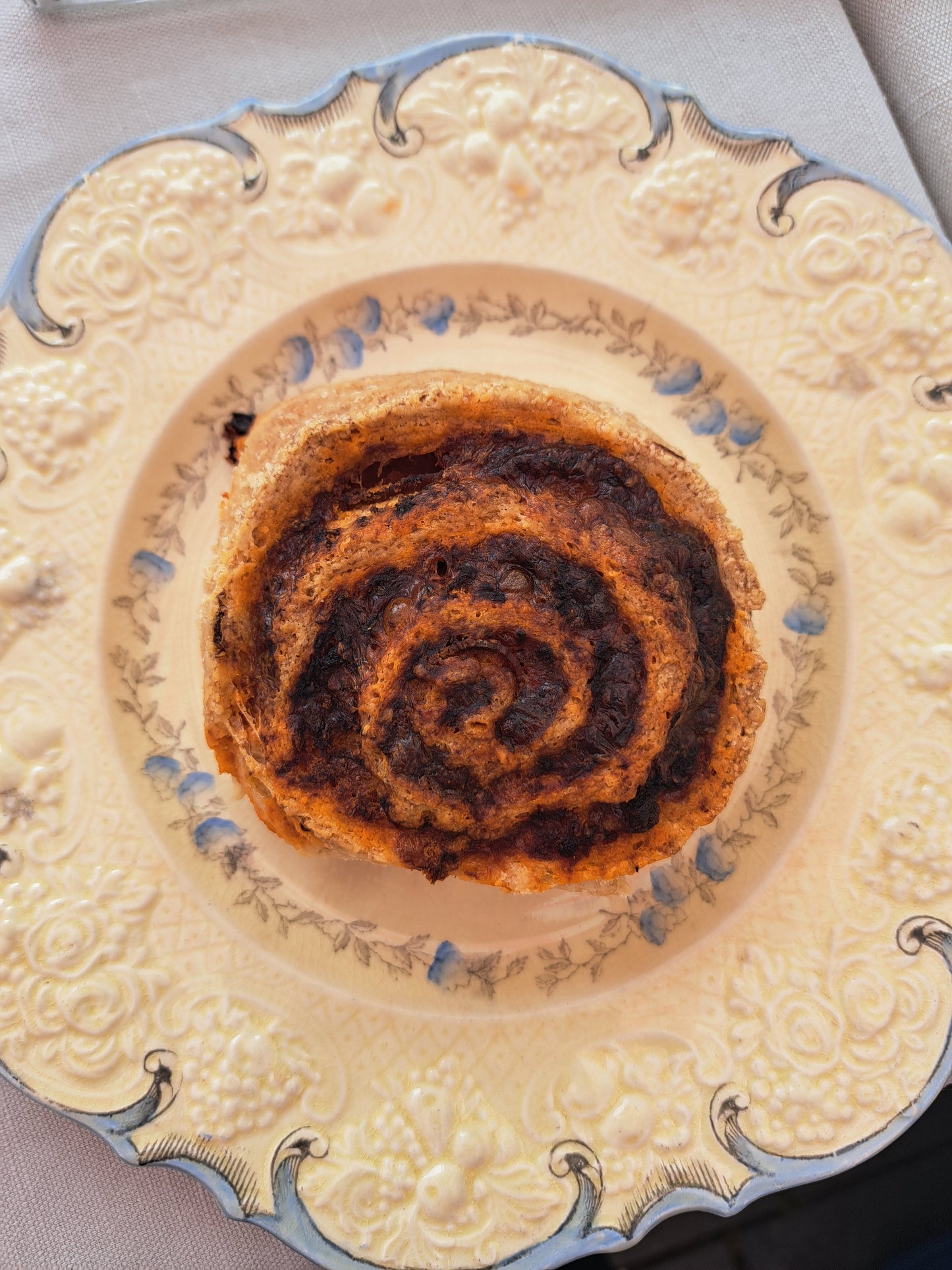 Pepperoni Pizza Scroll