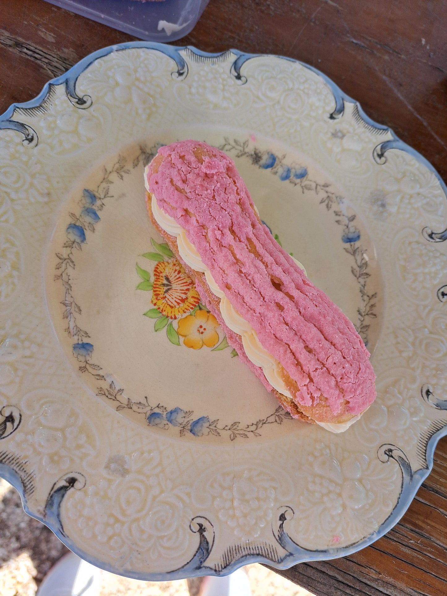 Raspberry Eclairs